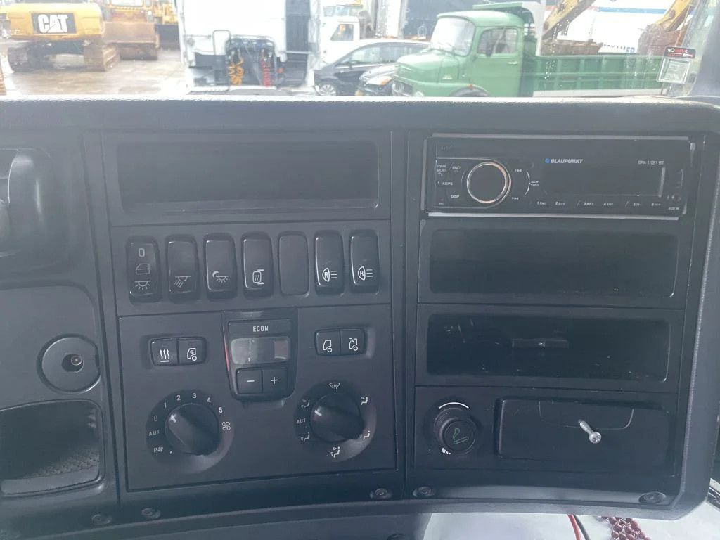 Тягач Scania R560 V8 4X2 Tractor-unit Retarder Euro5 Scania R560 V8 4X2 Tractor-unit Retarder Euro5: фото 11