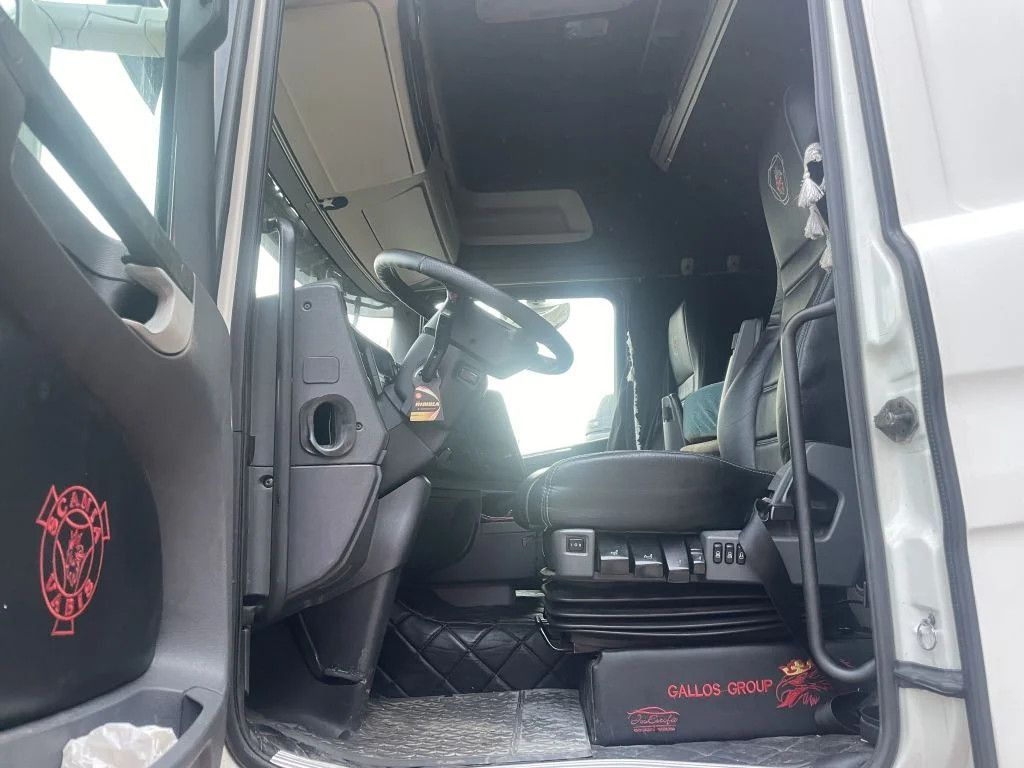 Тягач Scania R560 V8 4X2 Tractor-unit Retarder Euro5 Scania R560 V8 4X2 Tractor-unit Retarder Euro5: фото 8