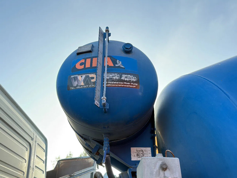 Volvo FM 12.380 8X4 CIFA Beton Mixer Spring/Spring *TOP CONDITION* - Автобетоносмеситель: фото 5 Volvo FM 12.380 8X4 CIFA Beton Mixer Spring/Spring *TOP CONDITION* - Автобетоносмеситель: фото 5