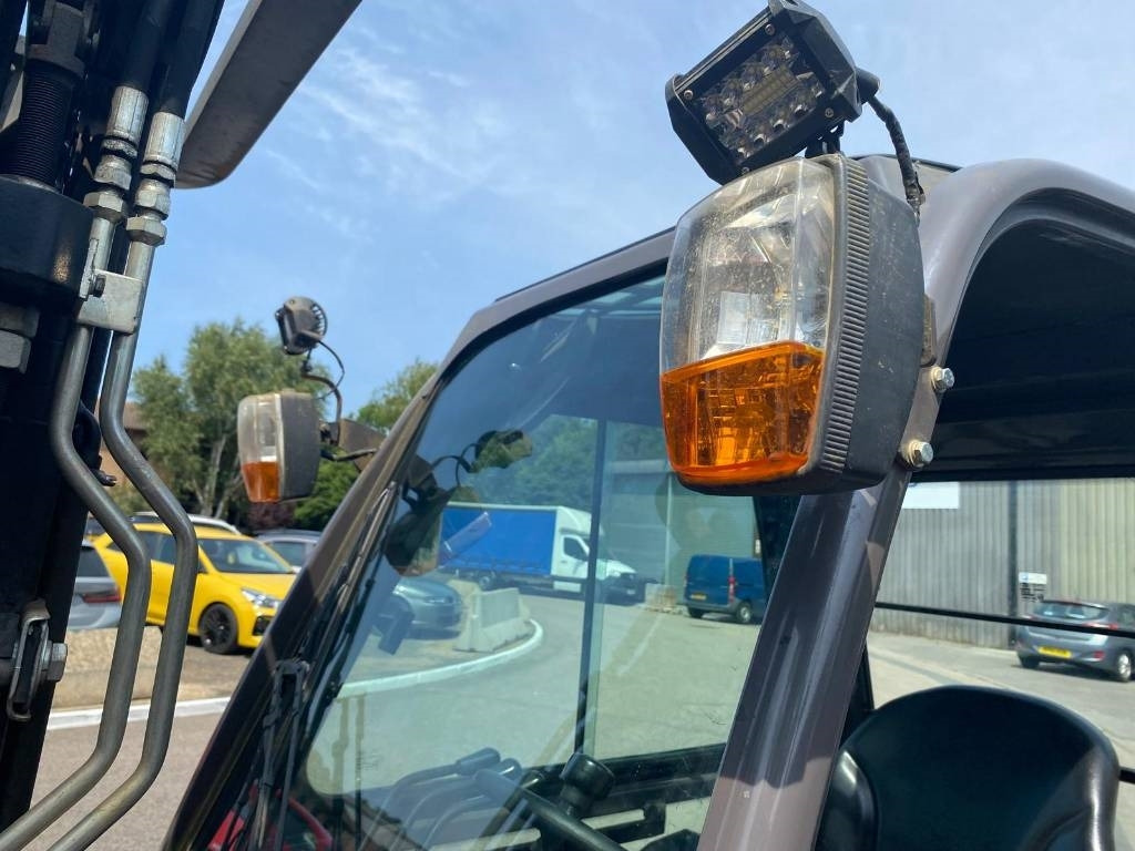 Дизельный погрузчик Manitou Mi25D: фото 25 Дизельный погрузчик Manitou Mi25D: фото 25