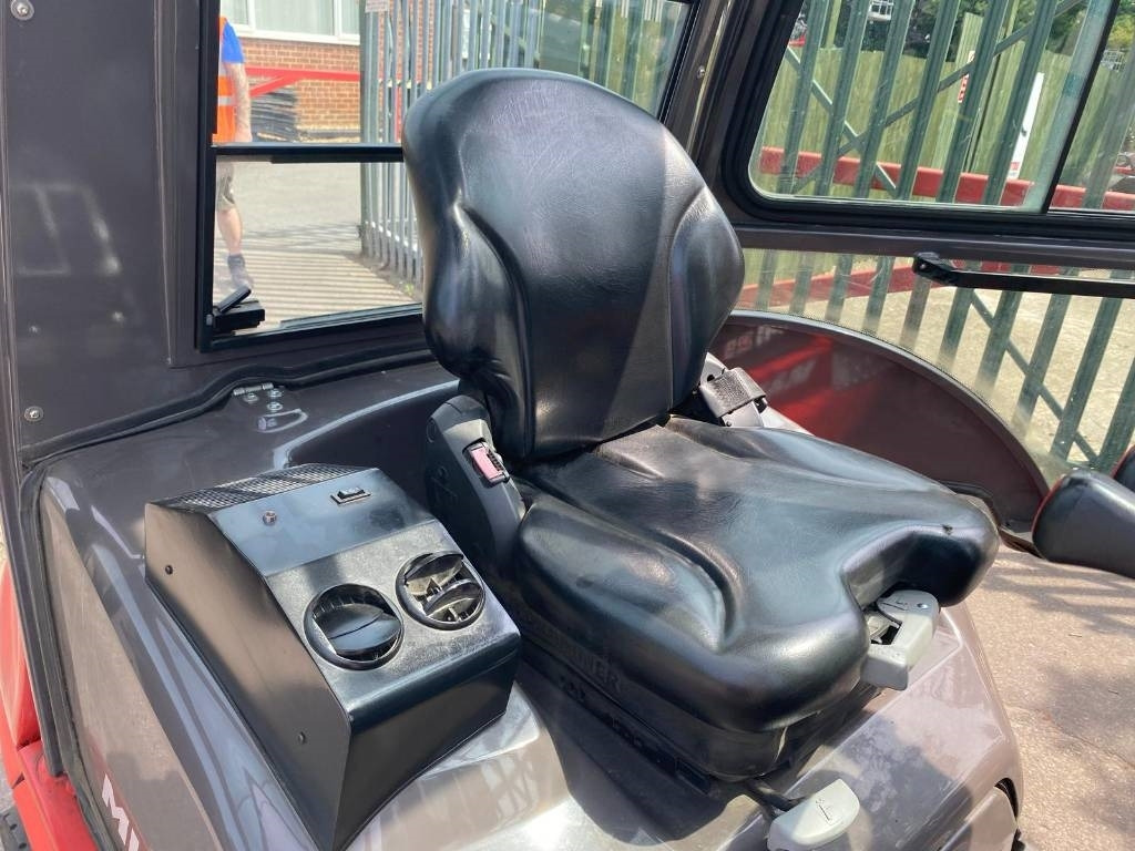 Дизельный погрузчик Manitou Mi25D: фото 20 Дизельный погрузчик Manitou Mi25D: фото 20