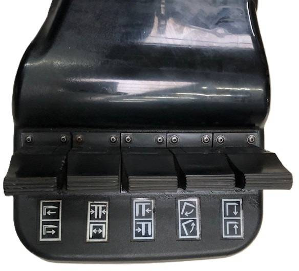 Armrest with joystick for BT/ Toyota - Электрическая система для Погрузочно-разгрузочной техники: фото 2 Armrest with joystick for BT/ Toyota - Электрическая система для Погрузочно-разгрузочной техники: фото 2