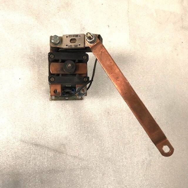 Contactor for Hyster E3.000XL - Электрическая система для Погрузочно-разгрузочной техники: фото 1 Contactor for Hyster E3.000XL - Электрическая система для Погрузочно-разгрузочной техники: фото 1