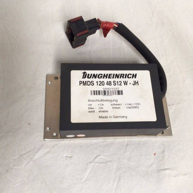 Converter 48V/12VDC - Электрическая система для Погрузочно-разгрузочной техники: фото 1 Converter 48V/12VDC - Электрическая система для Погрузочно-разгрузочной техники: фото 1
