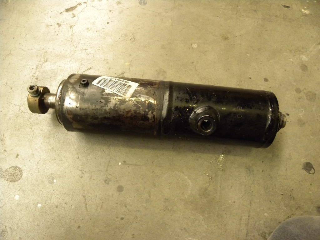 Cylinder ,Lift for Jungheinrich ERE 220 - Гидравлический цилиндр для Погрузочно-разгрузочной техники: фото 1 Cylinder ,Lift for Jungheinrich ERE 220 - Гидравлический цилиндр для Погрузочно-разгрузочной техники: фото 1