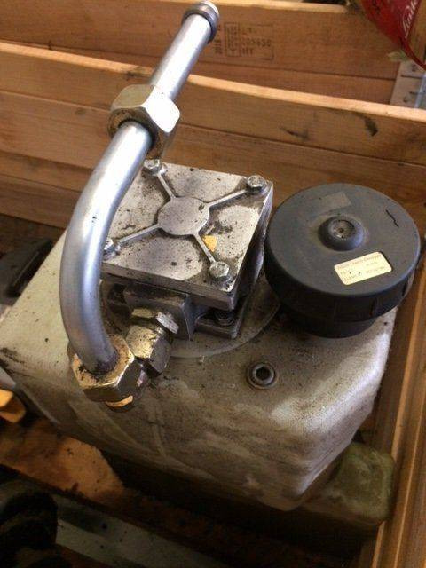 Hydraulic oil tank for Atlet TSP - Бак для гидравлической жидкости для Погрузочно-разгрузочной техники: фото 1 Hydraulic oil tank for Atlet TSP - Бак для гидравлической жидкости для Погрузочно-разгрузочной техники: фото 1