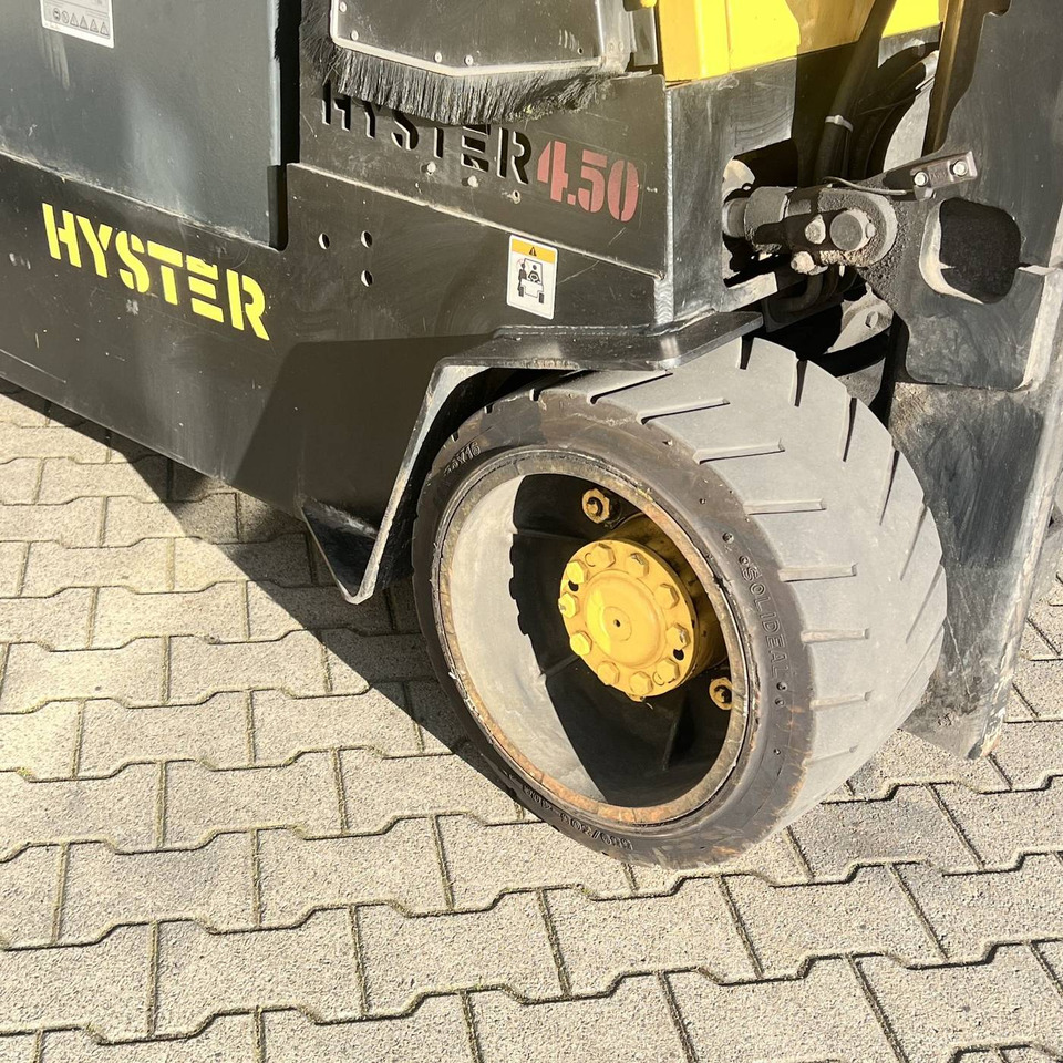Электропогрузчик Hyster E4.50XL: фото 19