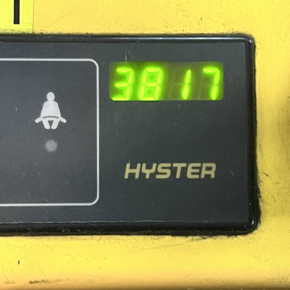 Электропогрузчик Hyster E4.50XL: фото 13