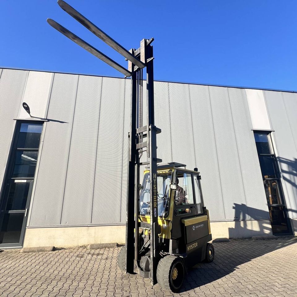 Hyster E4.50XL - Электропогрузчик: фото 5 Hyster E4.50XL - Электропогрузчик: фото 5