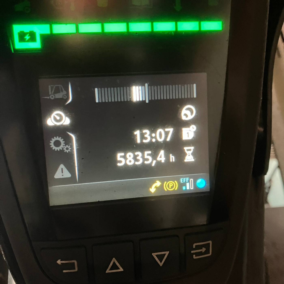 Linde E16 (386-02) EVO - Электропогрузчик: фото 3 Linde E16 (386-02) EVO - Электропогрузчик: фото 3