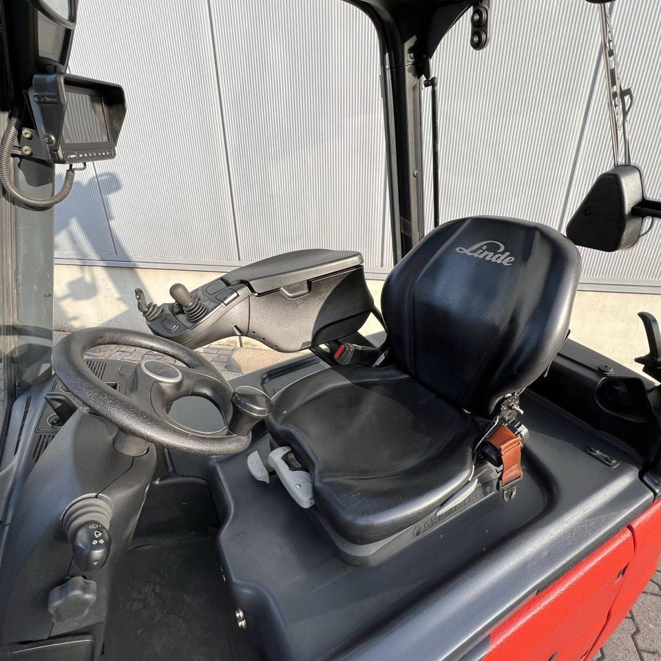 Linde E16 (386-02) EVO - Электропогрузчик: фото 5 Linde E16 (386-02) EVO - Электропогрузчик: фото 5