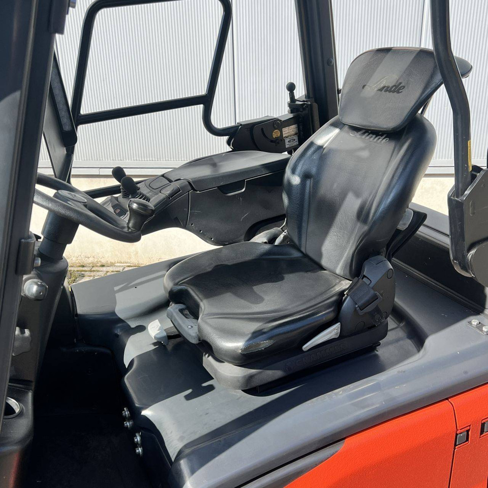 Linde E16 (386-02) EVO - Электропогрузчик: фото 3 Linde E16 (386-02) EVO - Электропогрузчик: фото 3