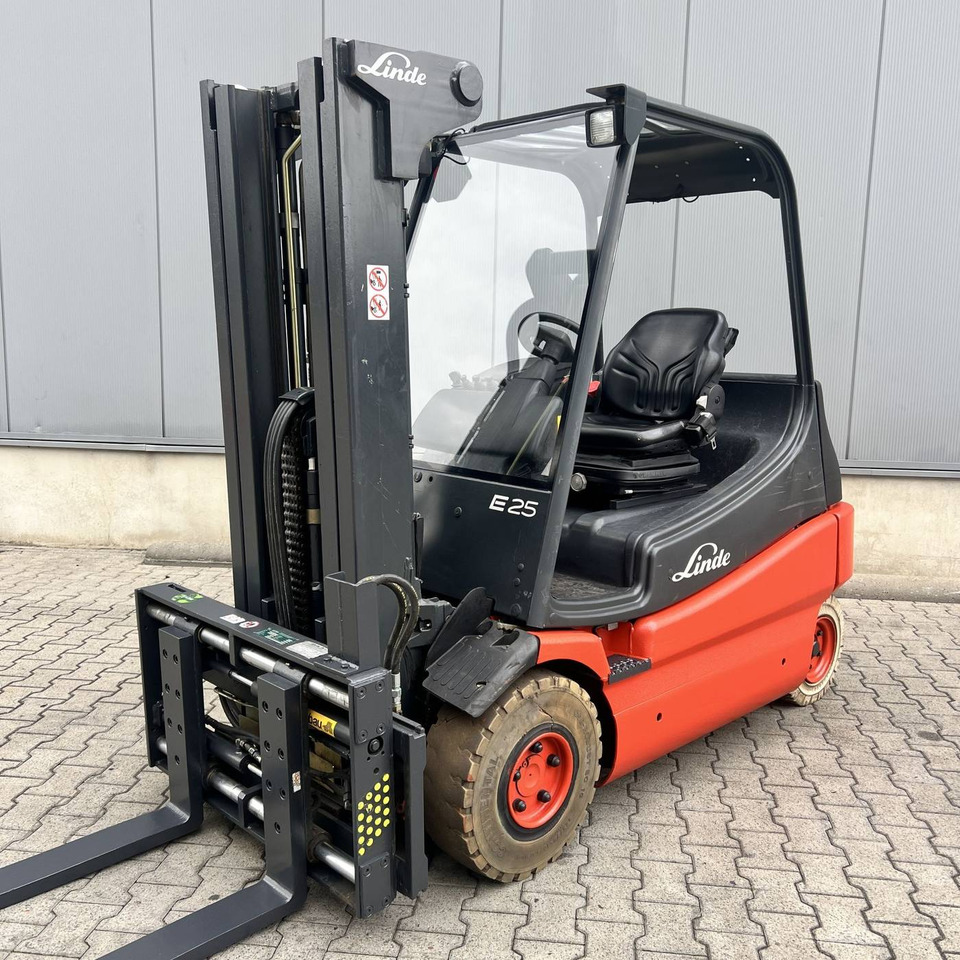 Linde E25 (336-02) - Электропогрузчик: фото 1 Linde E25 (336-02) - Электропогрузчик: фото 1