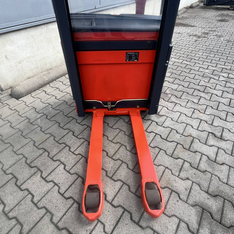 Linde L10 (379) - Штабелер: фото 3 Linde L10 (379) - Штабелер: фото 3