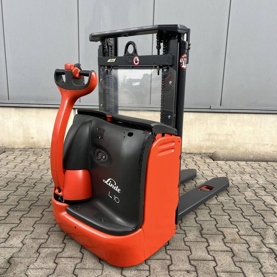 Linde L10 (379) - Штабелер: фото 1 Linde L10 (379) - Штабелер: фото 1