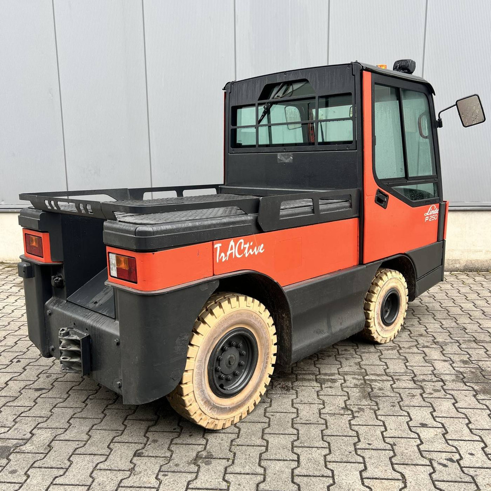 Linde P250 LWB (127) - Складской тягач: фото 2 Linde P250 LWB (127) - Складской тягач: фото 2