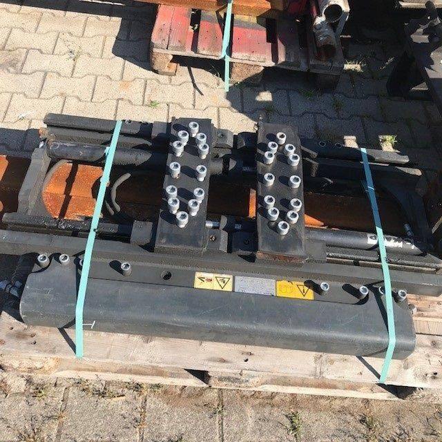 Kaup Fork positioner with sideshift - Навесное оборудование: фото 3 Kaup Fork positioner with sideshift - Навесное оборудование: фото 3