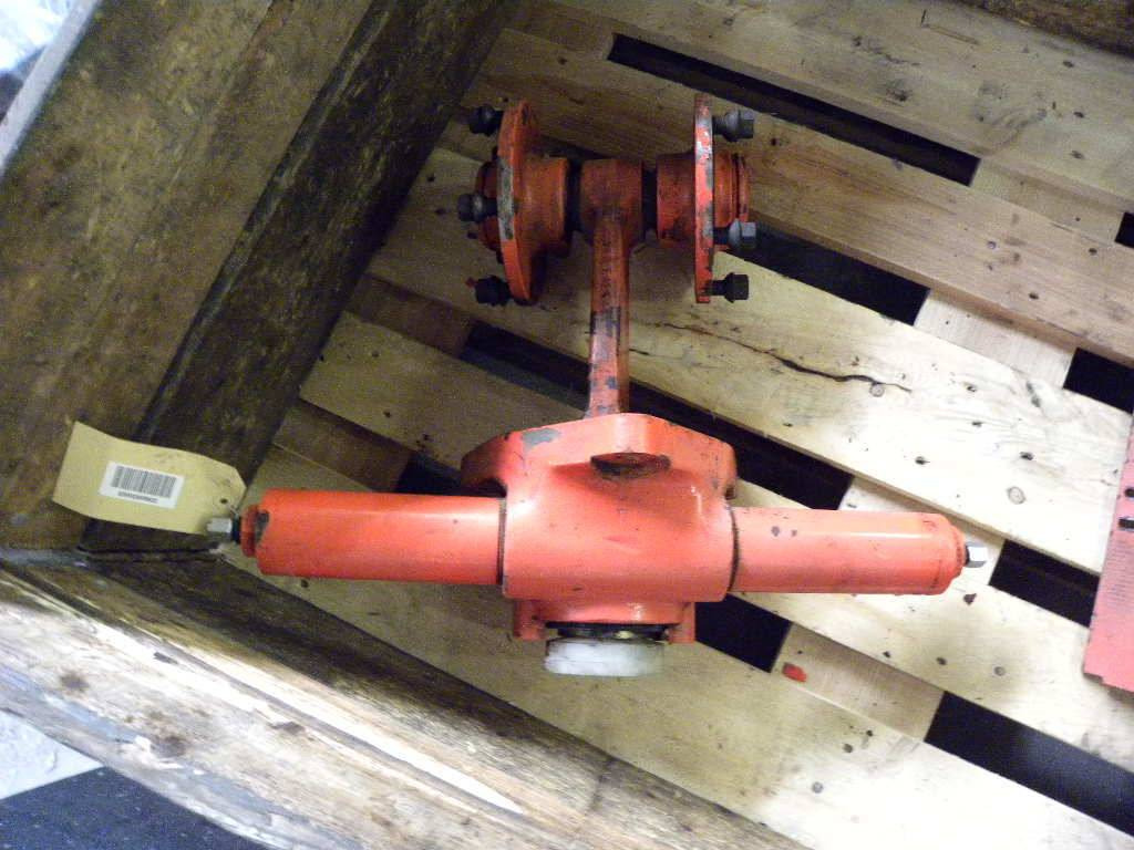 Rear axle for Linde - Ось и запчасти для Погрузочно-разгрузочной техники: фото 1 Rear axle for Linde - Ось и запчасти для Погрузочно-разгрузочной техники: фото 1