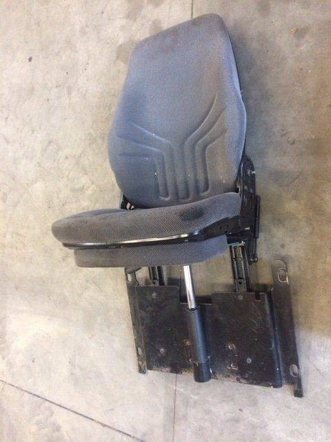 Seat for STILL M15-4, and Linde K15-4 - Сиденье для Погрузочно-разгрузочной техники: фото 1 Seat for STILL M15-4, and Linde K15-4 - Сиденье для Погрузочно-разгрузочной техники: фото 1