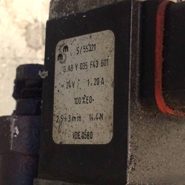 Valve Block for Jungheinrich ERC 12,5 - Гидравлический клапан для Погрузочно-разгрузочной техники: фото 2 Valve Block for Jungheinrich ERC 12,5 - Гидравлический клапан для Погрузочно-разгрузочной техники: фото 2