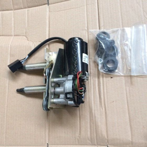 Новый Щетка стеклоочистителя для Погрузочно-разгрузочной техники Wiper Motor 99W 12V for Caterpillar / Mitsubishi: фото 1
