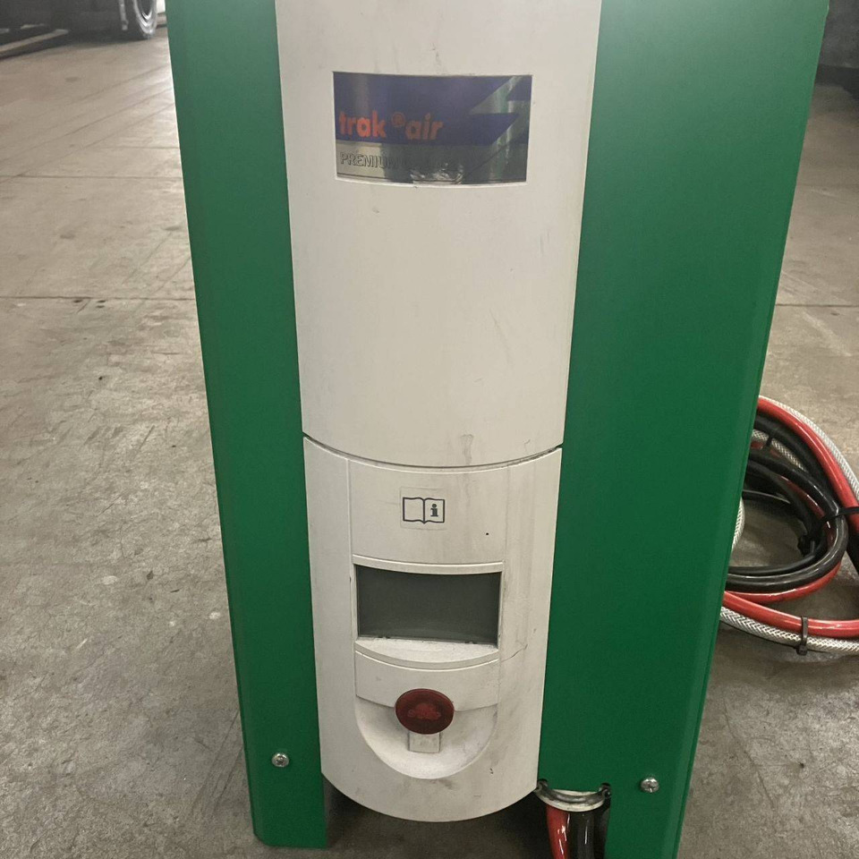 Hoppecke D 400 G80/80 B-F14 H0-HF Trak Air (5) - Запчасти для Погрузочно-разгрузочной техники: фото 3 Hoppecke D 400 G80/80 B-F14 H0-HF Trak Air (5) - Запчасти для Погрузочно-разгрузочной техники: фото 3