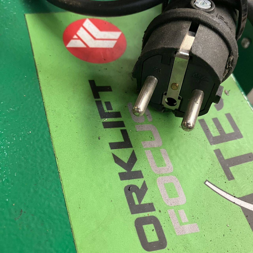 Hoppecke E230 G24/65 B-F15FS Trak power Optimal Charge (2) - Запчасти для Погрузочно-разгрузочной техники: фото 4 Hoppecke E230 G24/65 B-F15FS Trak power Optimal Charge (2) - Запчасти для Погрузочно-разгрузочной техники: фото 4