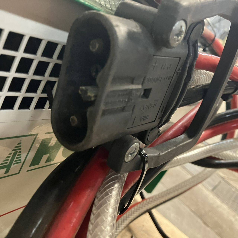 Hoppecke E230 G24/65 B-F15FS Trak power Optimal Charge (2) - Запчасти для Погрузочно-разгрузочной техники: фото 3 Hoppecke E230 G24/65 B-F15FS Trak power Optimal Charge (2) - Запчасти для Погрузочно-разгрузочной техники: фото 3