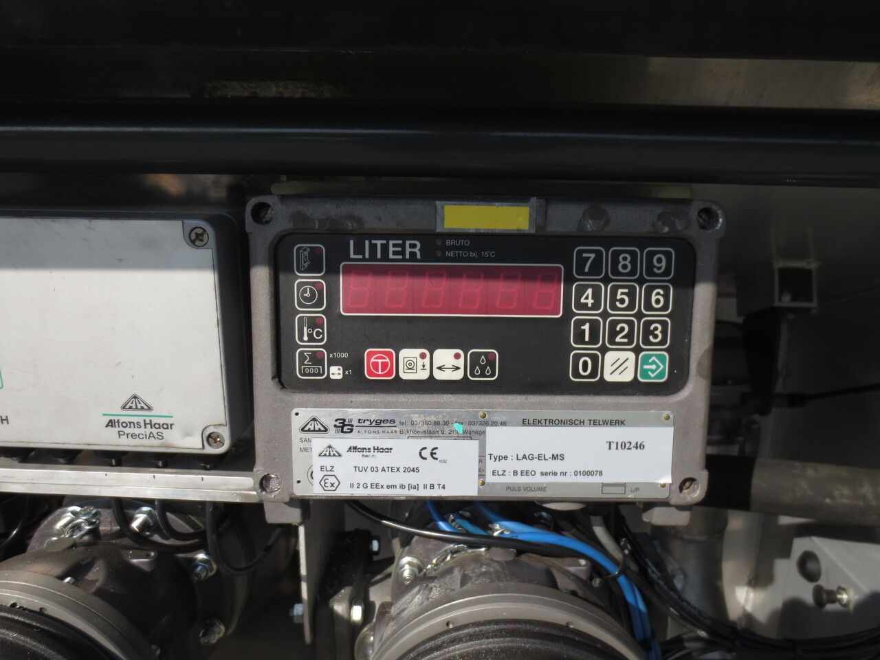 SCANIA G370 - Грузовик-цистерна: фото 2 SCANIA G370 - Грузовик-цистерна: фото 2