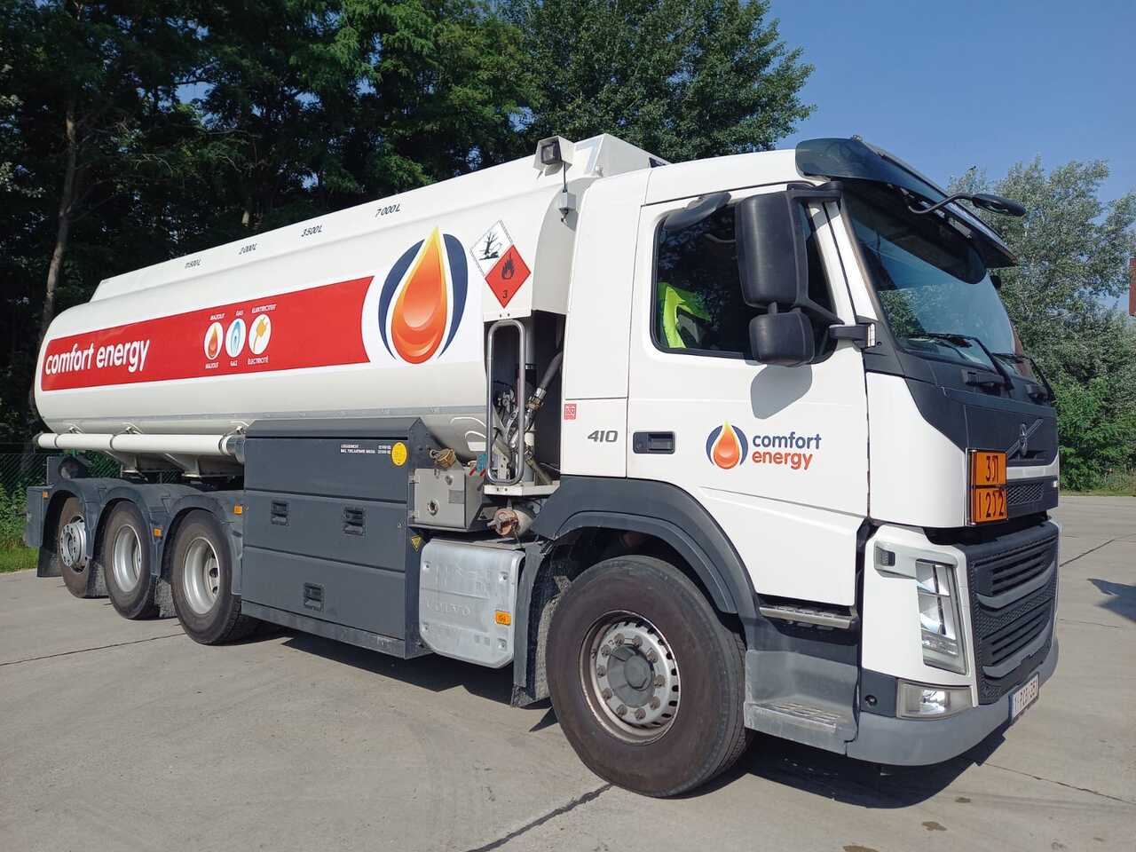 Грузовик-цистерна VOLVO FM: фото 6