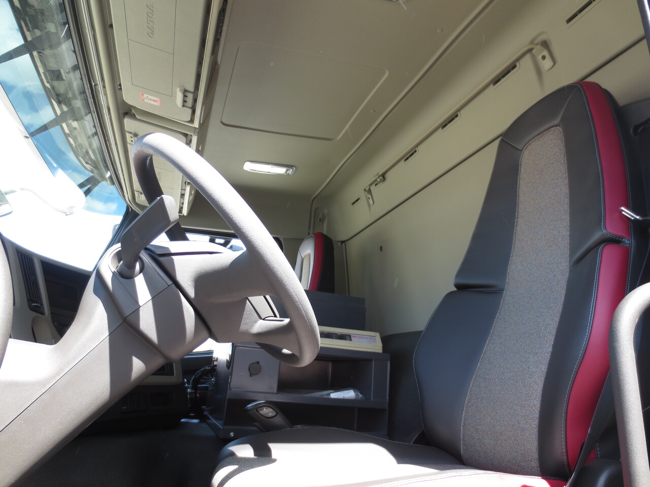 VOLVO FM - Грузовик-цистерна: фото 4 VOLVO FM - Грузовик-цистерна: фото 4