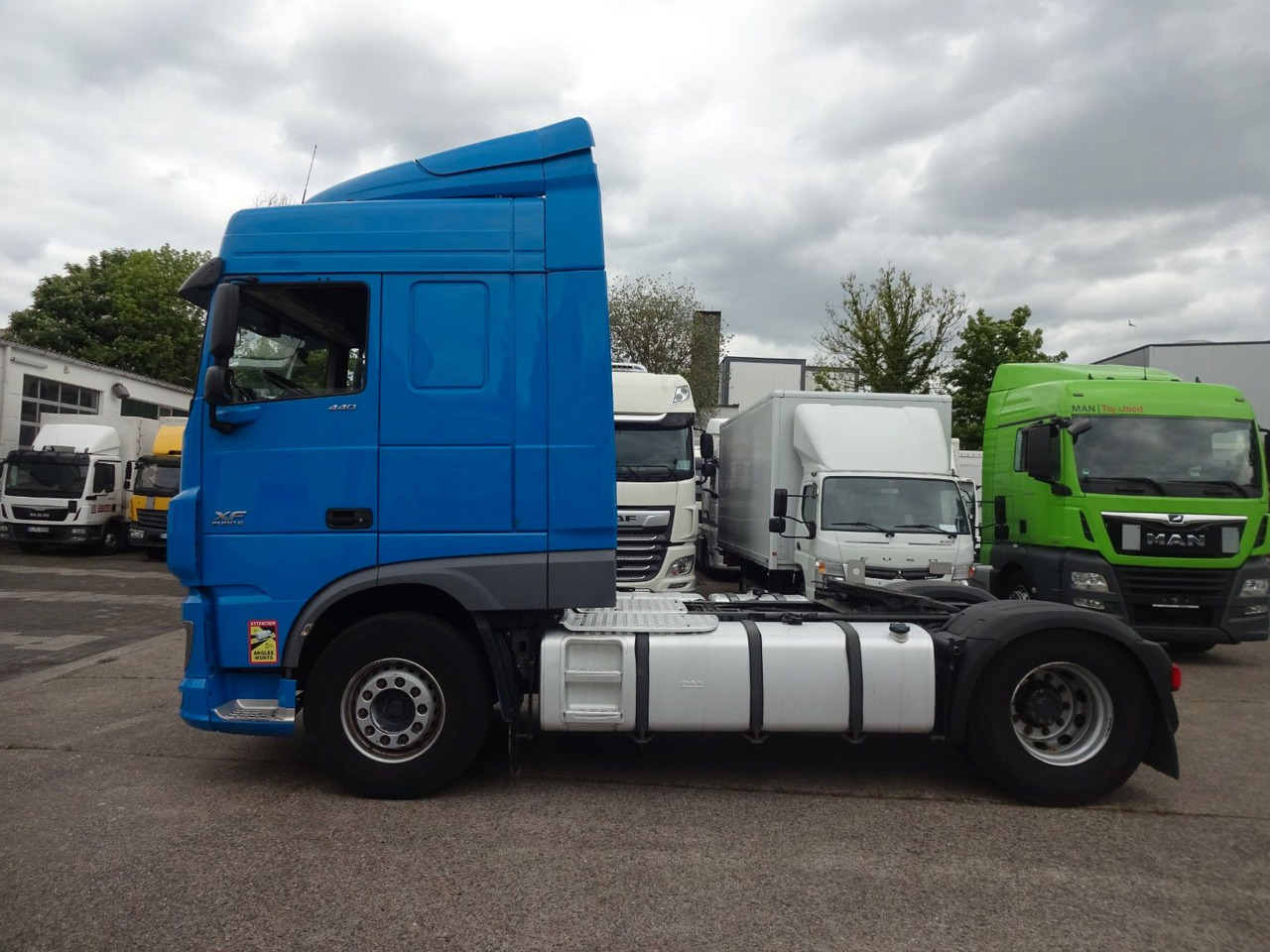 DAF XF 440, SC, Klima, 2 x Tank, Intarder, Standklim - Тягач: фото 5 DAF XF 440, SC, Klima, 2 x Tank, Intarder, Standklim - Тягач: фото 5