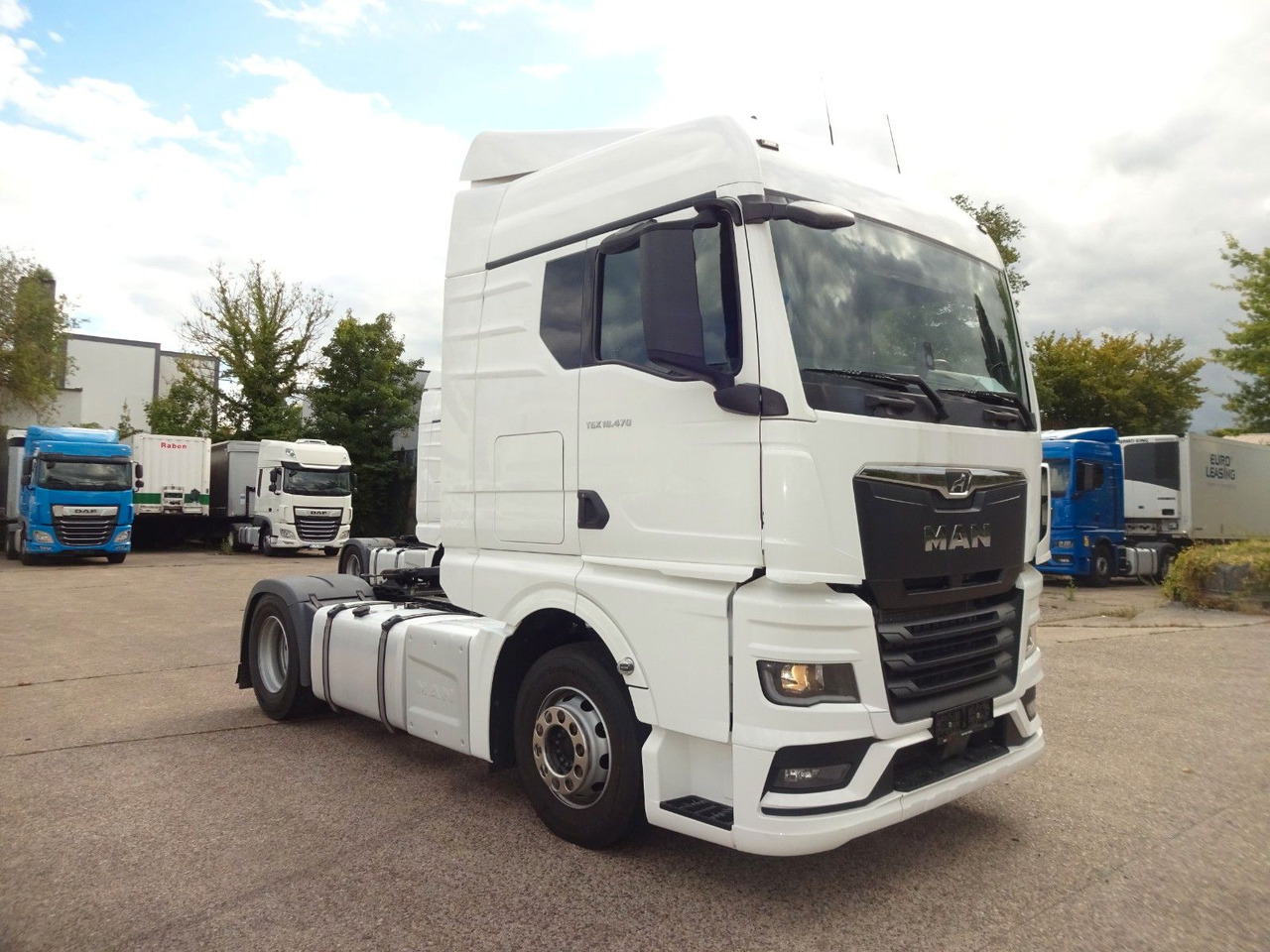 MAN TGX 18.470, XLX, ACC, Intarder, 2 x Tanks - Тягач: фото 2 MAN TGX 18.470, XLX, ACC, Intarder, 2 x Tanks - Тягач: фото 2