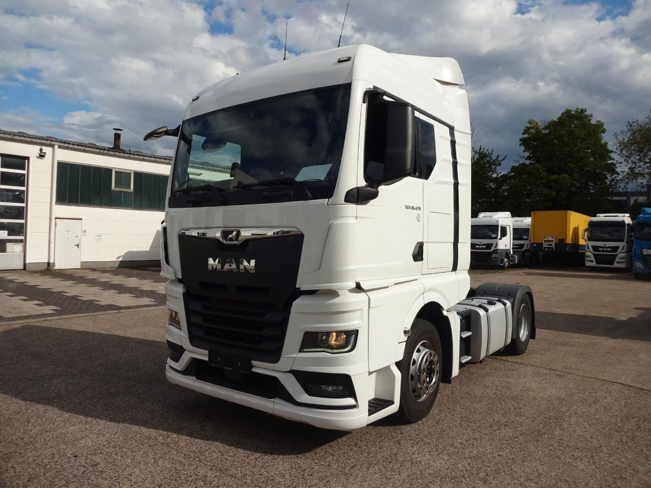 MAN TGX 18.470, XLX, LL SA, Retarder, ACC, 2 x Tank - Тягач: фото 4 MAN TGX 18.470, XLX, LL SA, Retarder, ACC, 2 x Tank - Тягач: фото 4