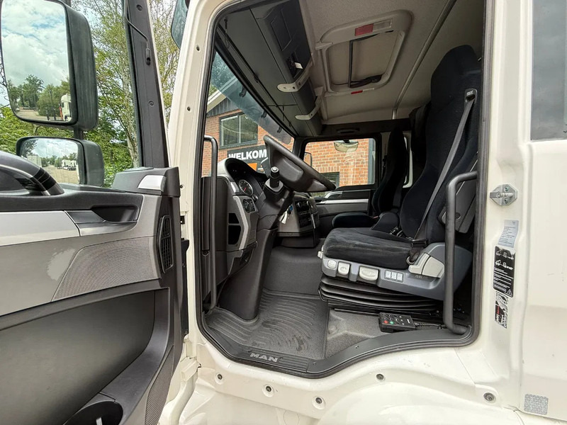Грузовик-шасси MAN TGM TGM 15.250 4X2 Chassis, Airco, 526.460 KM, Slaapcabine: фото 14 Грузовик-шасси MAN TGM TGM 15.250 4X2 Chassis, Airco, 526.460 KM, Slaapcabine: фото 14