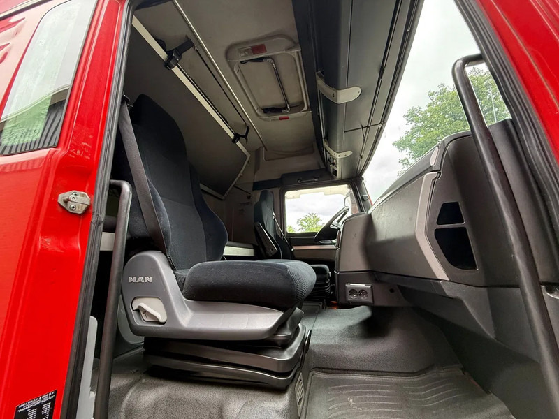 Грузовик с закрытым кузовом MAN TGX 26.400 2X! 6X2 JUMBO Kombi 120m3 Complete 2015, Galvanized: фото 8 Грузовик с закрытым кузовом MAN TGX 26.400 2X! 6X2 JUMBO Kombi 120m3 Complete 2015, Galvanized: фото 8