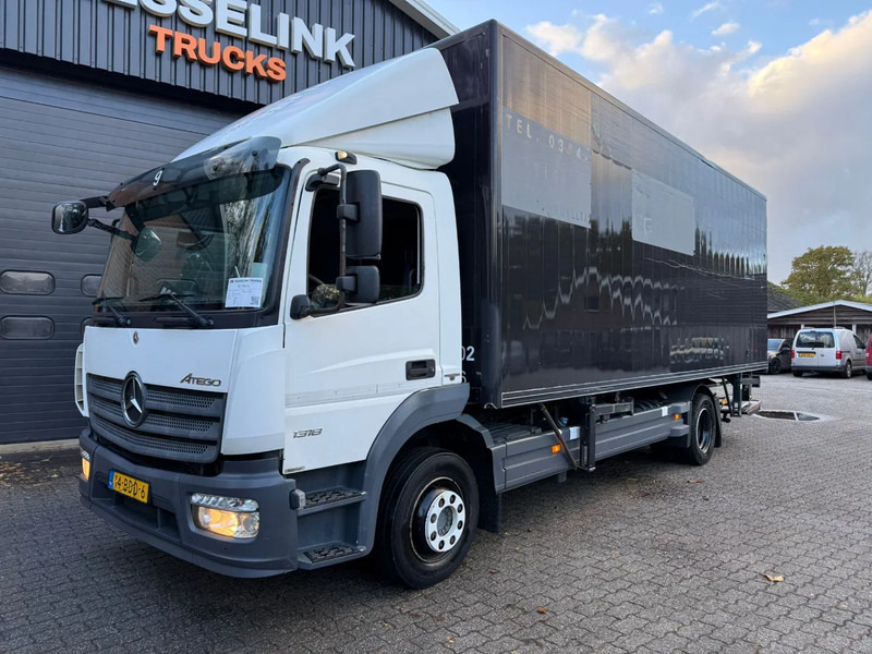 Mercedes-Benz Atego 1318 4X2 BDF Koffer Standairco 2.000KG LBW APK 07-2026 - Грузовик с закрытым кузовом: фото 1 Mercedes-Benz Atego 1318 4X2 BDF Koffer Standairco 2.000KG LBW APK 07-2026 - Грузовик с закрытым кузовом: фото 1