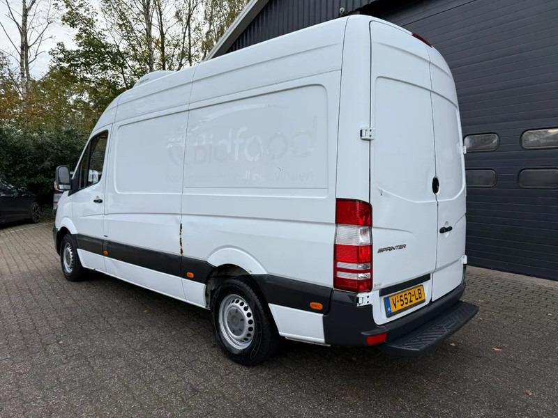 Mercedes-Benz Sprinter 314 Dual Zone Frigo -30/+30 Carrier AUT. - Фургон-рефрижератор, Грузопассажирский фургон: фото 3 Mercedes-Benz Sprinter 314 Dual Zone Frigo -30/+30 Carrier AUT. - Фургон-рефрижератор, Грузопассажирский фургон: фото 3