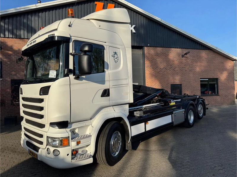 Scania R450 6X2 25T HIAB Haakarm Hooklift Remote, NL Truck! - Крюковой мультилифт: фото 1 Scania R450 6X2 25T HIAB Haakarm Hooklift Remote, NL Truck! - Крюковой мультилифт: фото 1