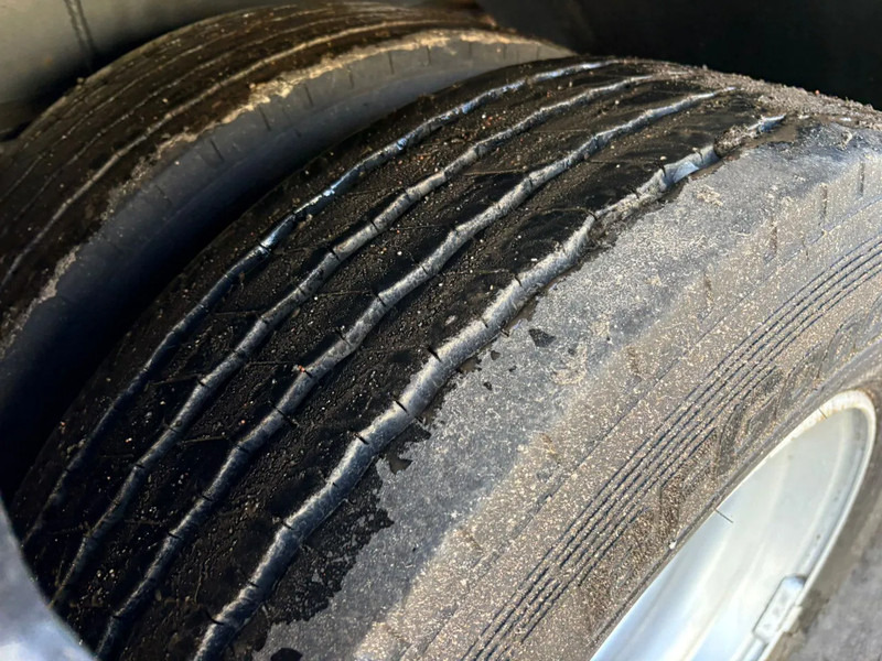 Полуприцеп-фургон Sommer 2AS 12.5M City Stuuras Standkache/Heater 2.000 KG LBW: фото 14 Полуприцеп-фургон Sommer 2AS 12.5M City Stuuras Standkache/Heater 2.000 KG LBW: фото 14