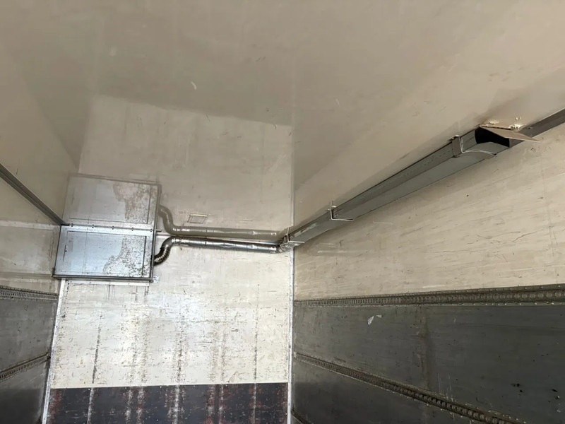 Полуприцеп-фургон Sommer 2AS 12.5M City Stuuras Standkache/Heater 2.000 KG LBW: фото 16 Полуприцеп-фургон Sommer 2AS 12.5M City Stuuras Standkache/Heater 2.000 KG LBW: фото 16