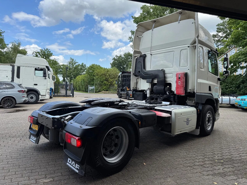 DAF CF 370 4X2 Space Cab Side ACC APK 10/2025 NL Truck - Тягач: фото 4 DAF CF 370 4X2 Space Cab Side ACC APK 10/2025 NL Truck - Тягач: фото 4