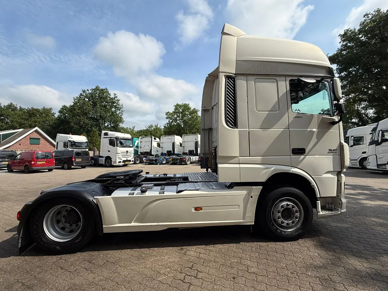 Тягач DAF XF 460 SSC Super Space 2x tank ACC German truck: фото 14
