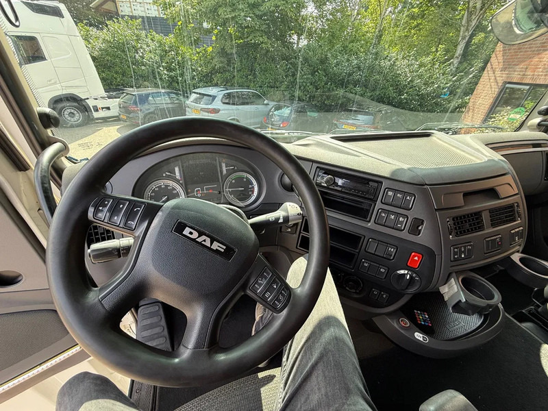 Тягач DAF XF 460 SSC Super Space 2x tank ACC German truck: фото 6