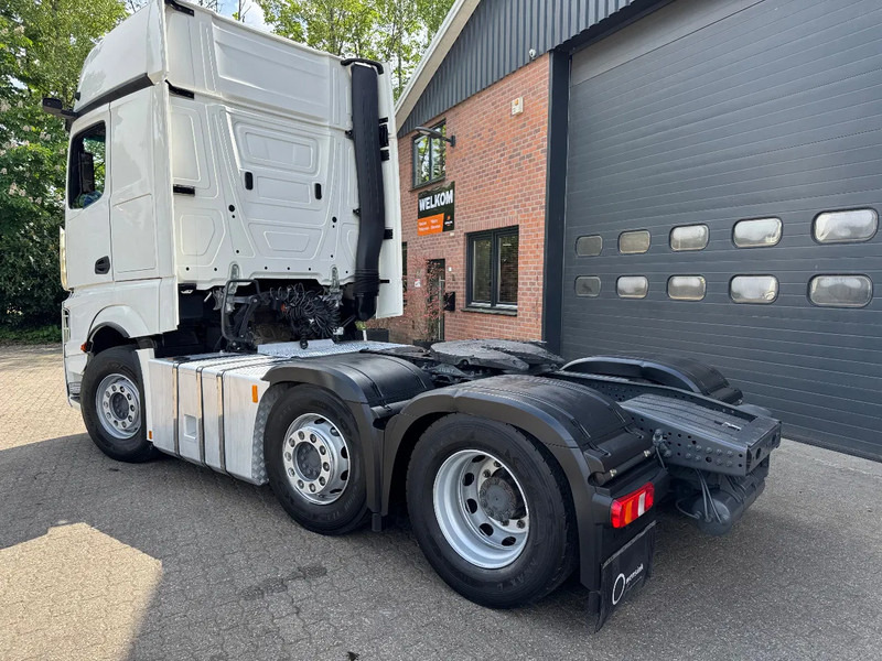 Mercedes-Benz Actros 2545 6X2 Gigaspace Gestuurde voorloopas NL Truck 327.240KM - Тягач: фото 4 Mercedes-Benz Actros 2545 6X2 Gigaspace Gestuurde voorloopas NL Truck 327.240KM - Тягач: фото 4