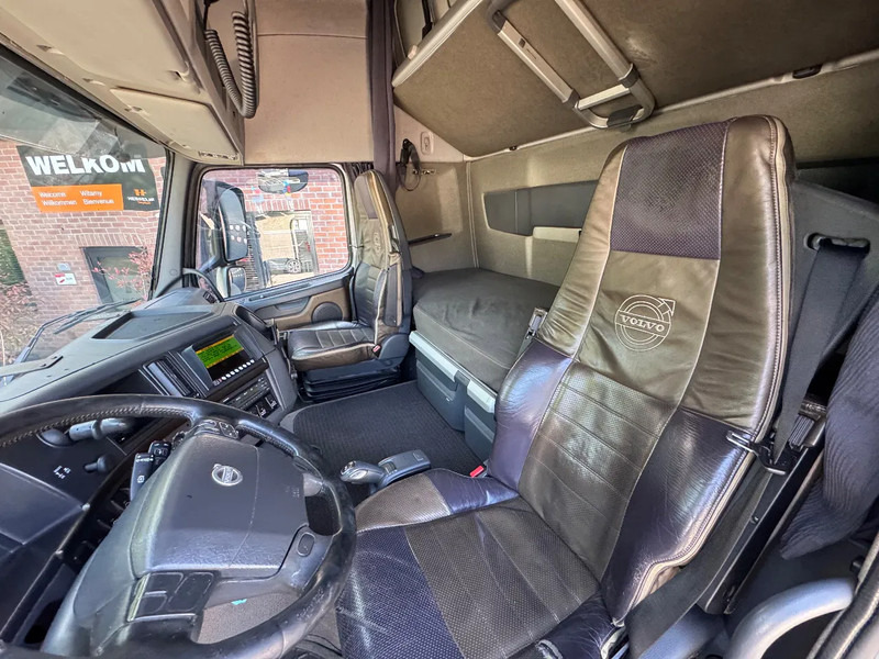 Тягач Volvo FH 16.600 6X2 Globetrotter XL Naafreductie Alcoa's NL Truck EURO 5 - Top condition: фото 6