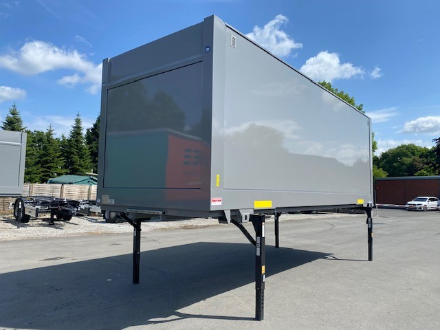 Сменный кузов - фургон Krone BDF-System, 7.450 mm lang, Portaltüren, RAL 7037 Staubgrau: фото 7