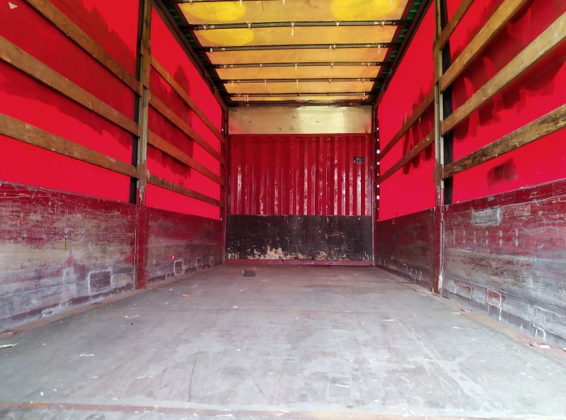 Krone Wechselpritsche mit Bordwänden und Plane, BDF-System, 7.450 mm lang. - Тентованный кузов: фото 3 Krone Wechselpritsche mit Bordwänden und Plane, BDF-System, 7.450 mm lang. - Тентованный кузов: фото 3