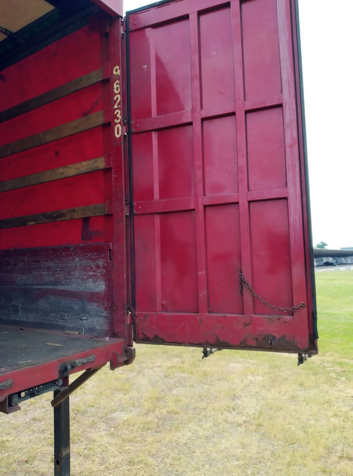 Krone Wechselpritsche mit Bordwänden und Plane, BDF-System, 7.450 mm lang. - Тентованный кузов: фото 5 Krone Wechselpritsche mit Bordwänden und Plane, BDF-System, 7.450 mm lang. - Тентованный кузов: фото 5