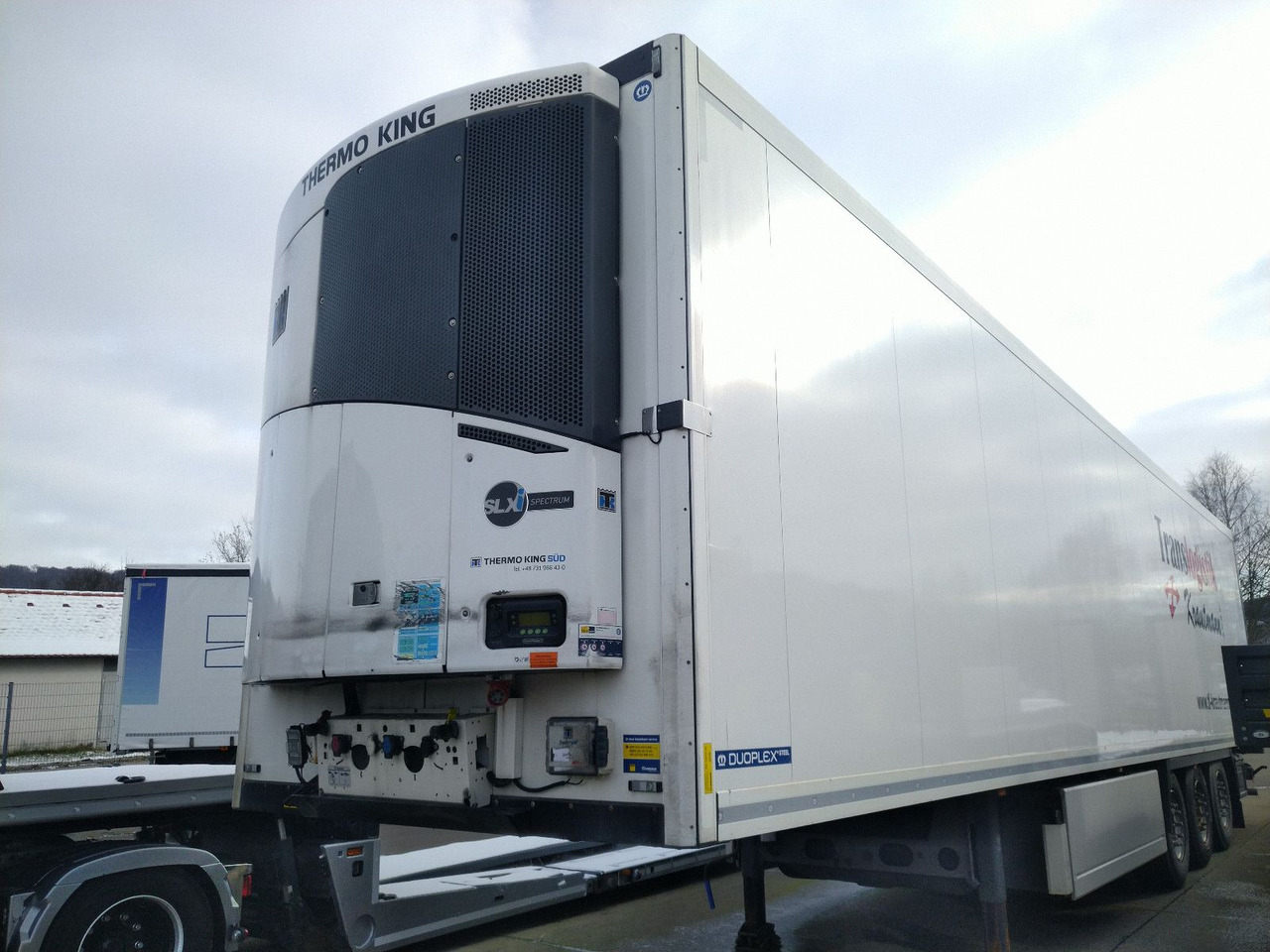 Krone SDR27eL4-MT Blumen BiTemp TK SLXi Double Rolltor - Полуприцеп-фургон: фото 1 Krone SDR27eL4-MT Blumen BiTemp TK SLXi Double Rolltor - Полуприцеп-фургон: фото 1